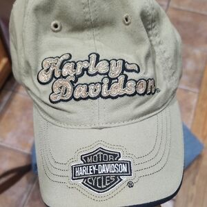 Harley-Davidson Beige Embroidered Cap Gold Sparkle